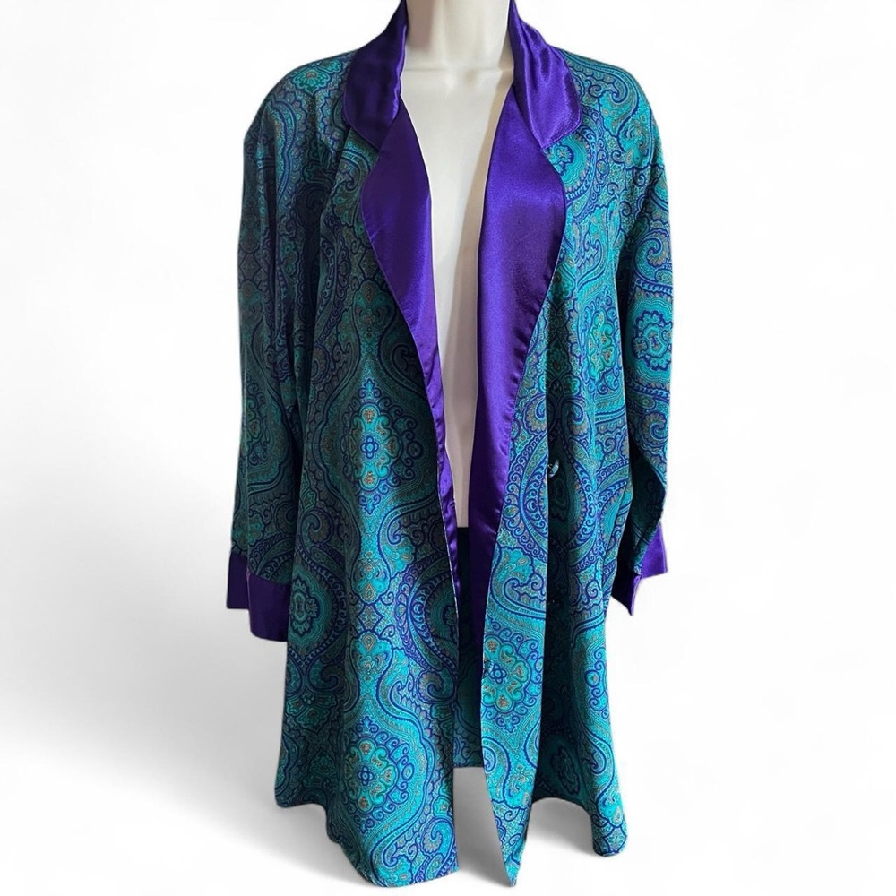 VICTORIA SECRET Paisley Satin Long Robe with Purple Trim Hook Closure Kimono